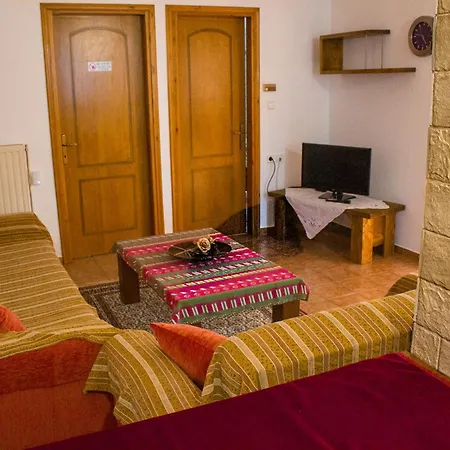 Apartment Triangle Park A2 Kozani